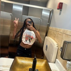 Meet your Posher, Kennedi